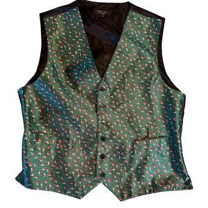 Novel Ties Men's Christmas Vest. Green/Red Santa Hat. L/XL